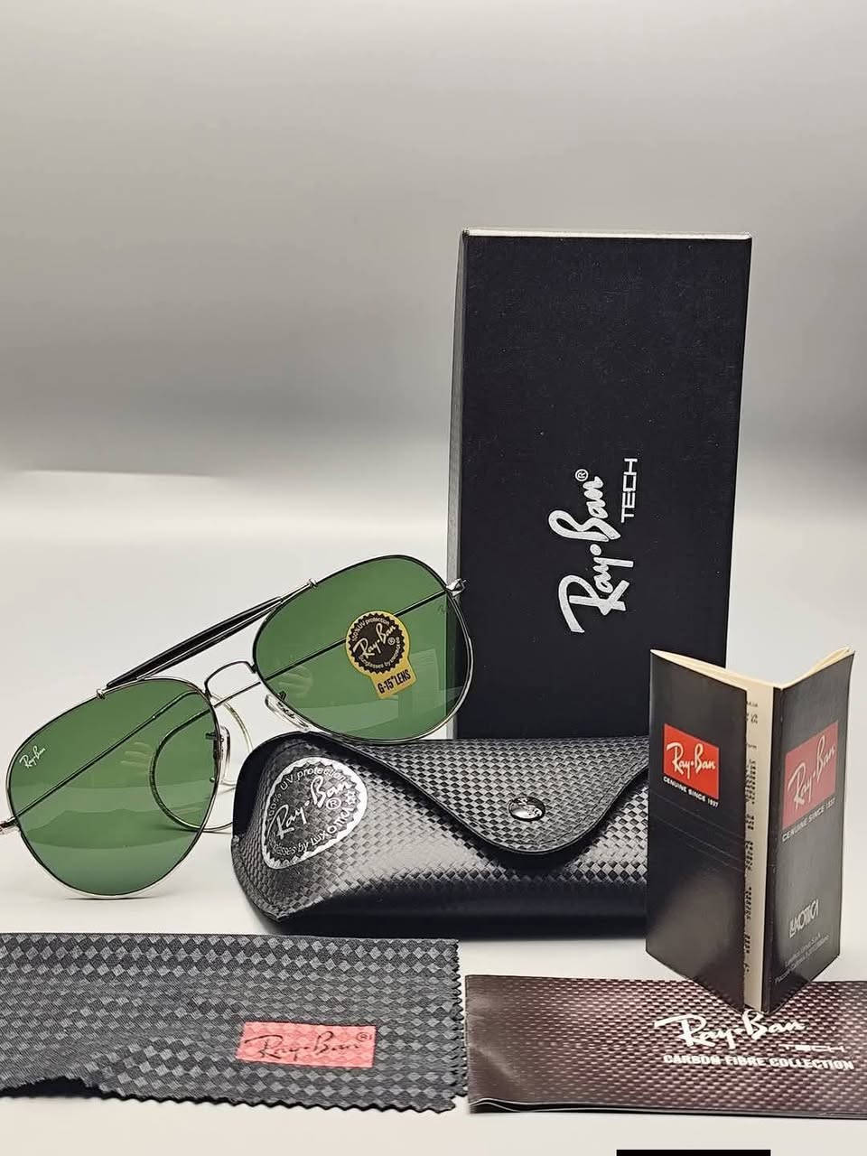 الأفخم والاندر والأقوى رايبان الشكل الكلاسك للطيارين
عدسه زجاج سميك لون زيتوني مميز
عدسه UV حمايه من الاشعات الضارة للعين
نهاية الذراع سبرنك حقيقي يلف خلف الاذن
لون البدن فضي
مختمه بل كامل بدن وعدسه
مخاد جلاتينيه مختمه
قياس 63
تأتي مع علبه حافظه للماركه كاملة المرفقات
كوالتي فول الفول (جدا عالي)

السعر 40 الف شامل أجور التوصيل لجميع محافظات العراق 

للحجز مراسلة الحساب ( ترسل رقمك وعنوانك الكامل)

اضغط لمتابعة الصفحه ليصلك كل ما هو جديد ومميز
من (انس براند للاناقه العامه) متجر الاقتناء والهدايا الفخمه


**إذا كنت صاحب هذا الإعلان وتريد حذفه لأي سبب، رجاءا أرسل رسالة إلى الدعم الفني**