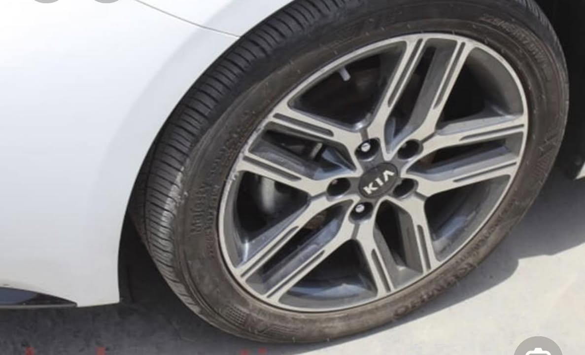 السلام عليكم
مراوس بويل وتاير 17 بدون فرق مكاني بغداد العنده يدزلي خاص تحياتي للجميع .


**إذا كنت صاحب هذا الإعلان وتريد حذفه لأي سبب، رجاءا أرسل رسالة إلى الدعم الفني**