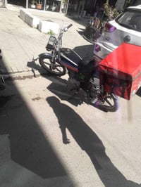 دراجه ايراني اربعه كير نضيفه بيها شغلات بسيطه مكان الكراده السعر 350ال...