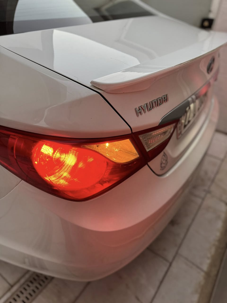 سوناتا ٢٠١١خليجي محرك ٢٤٠٠دوش فول مواصفات عدا الفتحه شاشه كامره قطعتين تبريد بصمه اشاير بل المري رقم اربيل الدولي بسم عربي مكان كربلاء *********** السعر ١٢٨وبيه مجال
