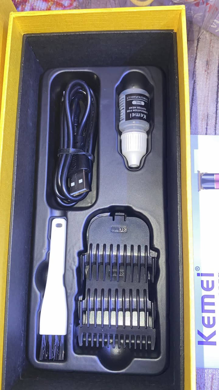 اراض تصفيه محل ديغزل كلهن جدد ب الكارتونه 
القطعه بسعر الجمله 
بعد موجود بنكات ثنين علي بابا ل الاستفسار خاص


**إذا كنت صاحب هذا الإعلان وتريد حذفه لأي سبب، رجاءا أرسل رسالة إلى الدعم الفني**