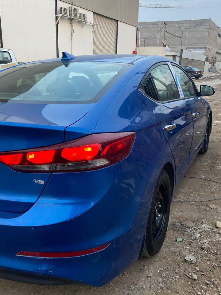 السلام عليكم بيع مستعجل للعلاج تحويل فوراً النترا 17 وارد ( كندي )مكينه 2000 دوش وگير المرغوب AT رقم سليمانيه بأسمي وسنويه لل 2028 بيهه صفحه صبغ وبنيد ودوسه العبري معجون شبرين ابيعلك حزام اي دواخل ولغد ماواصل سليم 100% مواصفاتهه تحكم ستيرن شاشه اعطال شاشه كار بلي مدوشمه نحله اسود وسفاري الارضيات  تخم ويل وتاير ياباني جدد حاويه #دوره شارع 60 /  *********** واتساب معروضه 105$ بدون عملة
