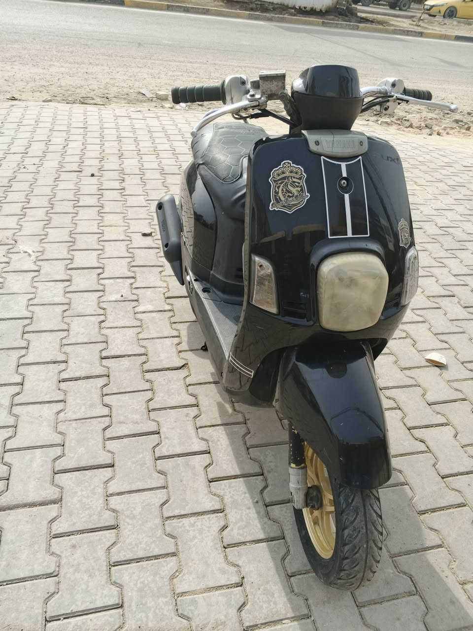 سلام عليكم ماكس بوليس 120 الدراجه بلاديه  كامله مابيه اي نقص كلهه شغاله اوراق كامله السعر550 بيهه مجال حك الجيه لاستفسار *********** مكاني بغداد الحسينيه مال راشديه
