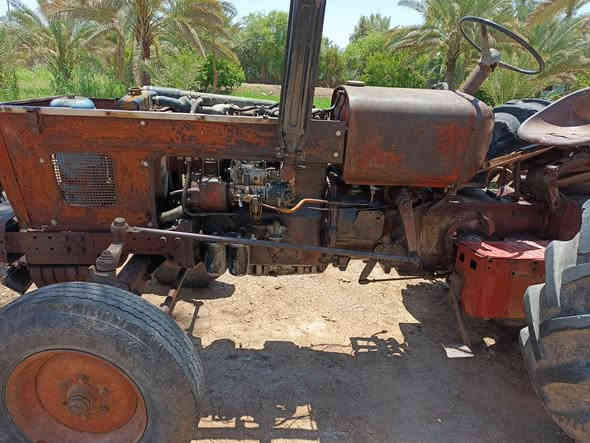 مكينه عنتر موديل83 للبيع كفاله عامه السعر 3/500 وبيها مجال جملقات موجودات  كير محرك جهاز رفع كفاله  المكان كربلاء الحسينيه ***********/ ***********
