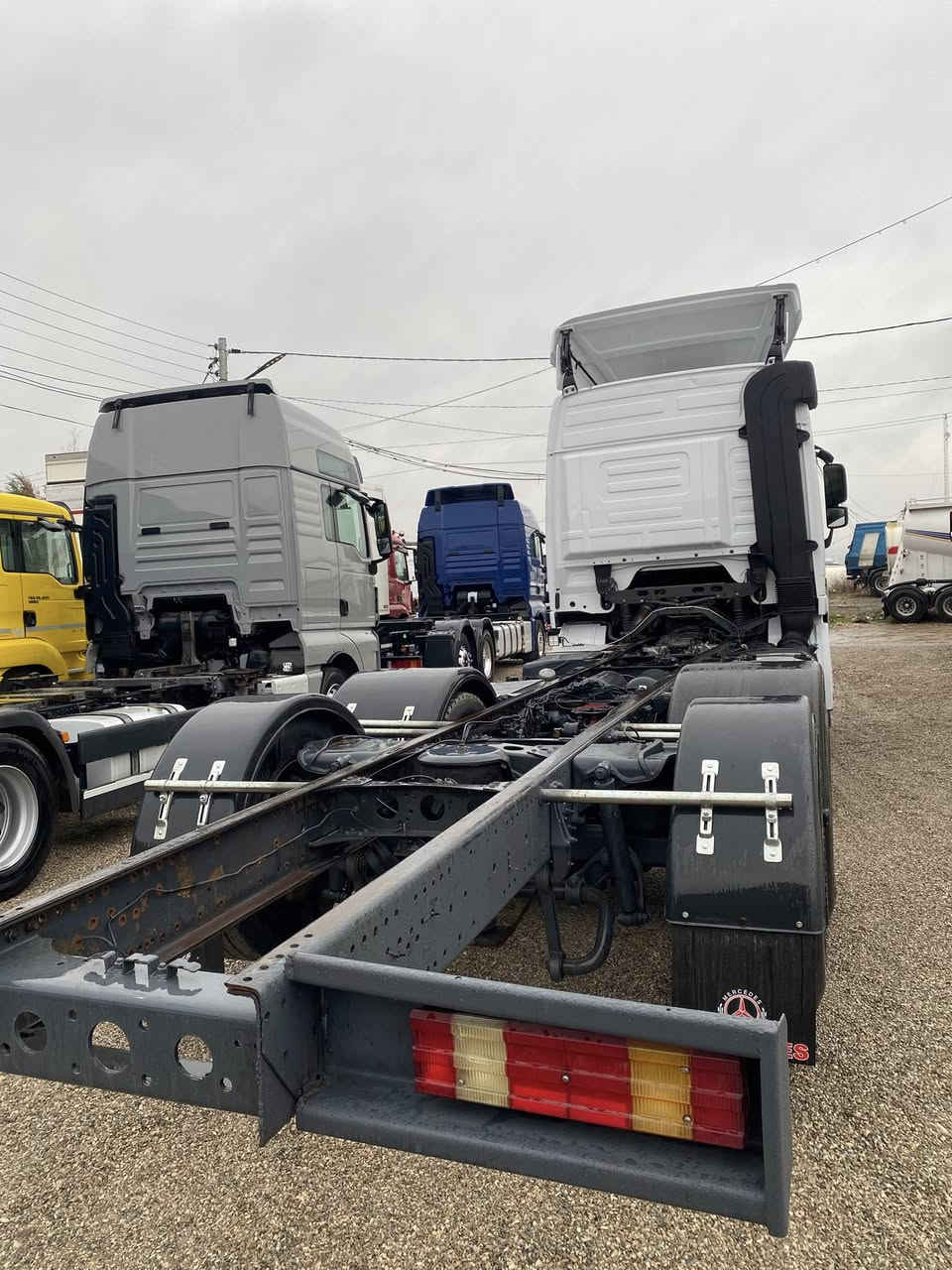 للبيع .ماشالله  اكتروز سعال .
موديل(2011).حجم2546
ثلاجه.تبريد .هاڤ .هورن.فول بدون ريتايدر.
سنه ويه جديد.تخم تيار جديد.
سياره مكفول كفاله عام.📦
📍معرض بابل .سليماني.
📞0770 143 26 93
📞***********
