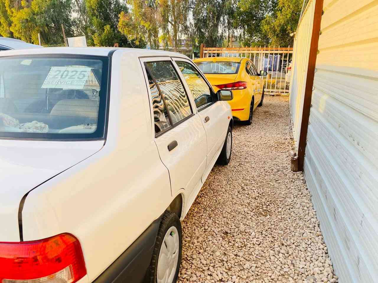 اتصال خط واتساب :*********** -***********
السلام عليكم عندي سايبة للبيع موديل 25 ماشية 30
السعر المطلوب :40 ورقة فقط  المو شراي لايتصل اخوان
السيارة مكفولة كفاله عامه تخم تاير تبريد ثلج تدفئة 
سنويه نافذة لغاية 2030باسمي شرط تحويل ثاني يوم.الارضيه والكشنات دوشمه كاملة.
السياره خصوصي كربلاء  رقم الماني بيضاء اللون
