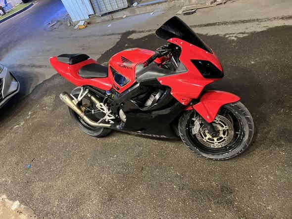 F4i 2004 للبيع

النظافة شوفة عينكم
دراجه قبل مفتوحه مكينتها ورجع صار بيها صوت ماعرف وين بلزنجيل او بكن موجود فيديو توضيح هم لصوت

اني ابيع هل موجود ماعندي اوراق بيها السعرر 15وبيها مجال

الدراجة شغاله وكلش صافيه فقط صوت وين ميعجبك روح بيها

مكاني بغداد الطوبجي

متواحد خاص او واتساب

هذا رقمي ***********
