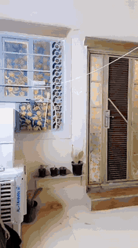 بيت للبيع مساحه 105 مشمول بل تطويب مرقم وكامل عنوان شارع المطار الجديد بشارع اسواق فدك سعر 28 وبي مجال بيت كلش نضيف وجاهز ***********
