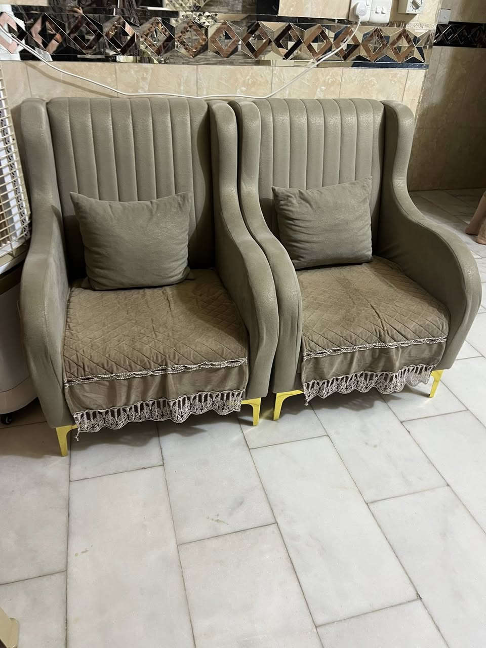 قنفات للبيع المكان كربلاء الجمعيه السعر 100 وبيهن مجال نظيفات واضح بل صور ويه الجراجف والكوشات


**إذا كنت صاحب هذا الإعلان وتريد حذفه لأي سبب، رجاءا أرسل رسالة إلى الدعم الفني**