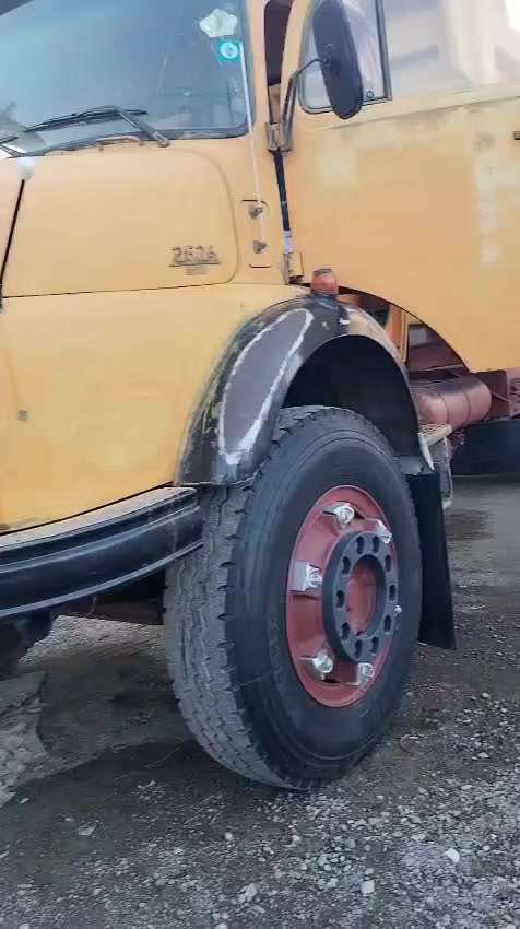 السلام عليكم اقجم للبيع موديل ٨٢ طويله بلادي شاصي مابي قطرة صبغ رقم بغداد انكليزي بسمي سياره بلاديه مكان السياره بغداد الاتصال على ***********
***********
