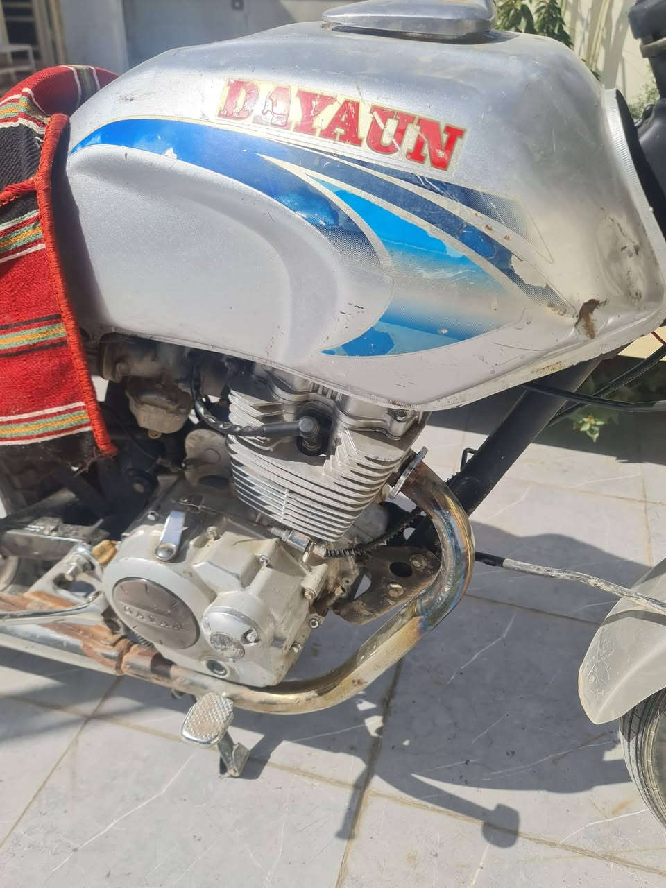 السلام عليكم شباب ديوان عضم للبيع أوراق بدون ابليته وكعت ودرجه بيه روله متروكه ابيع هل موجود ***********
