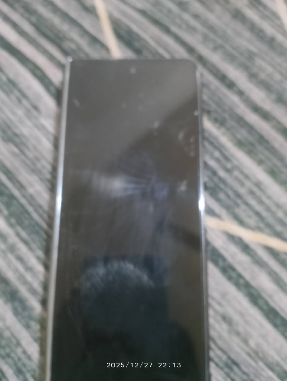 السلام عليكم جهاز Galaxy z fold 4 للبيع السعر 275 مستعمل 4 اشهر امانة الله كلشي مامبدل بي فقط فطر بالشاشة ونضيف جدا ويا شاحنته الاصليه مواصفاته خاص ماسنجر للتواصل رقم ***********
