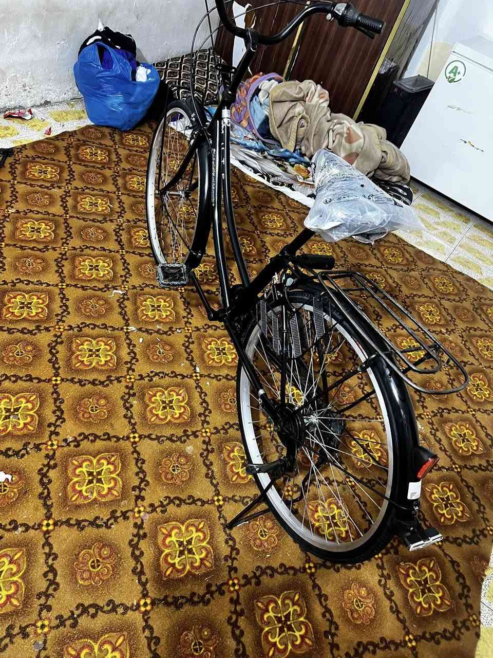 ‏سلام عليكم باسيل للبيع حجم 26 موديل2019 باص المعقل‏ بصره 100ب ***********
