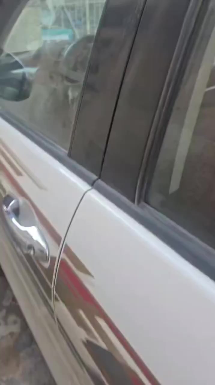 سلام عليكم بيك اب موديل 18 ناصي كويتي اوتماتيك تبريد قطعتين سياره بيه بارد اماكن محدده رقم بغداد بأسمي تحويل مباشر ماشيه 224 قابل لزياده سياره مامشتغله شركات أبد تحكم ستيرن جهتين  سعر 255 وبيه مجال 
غير متواجد ع الفيس 
الهاتف ***********
