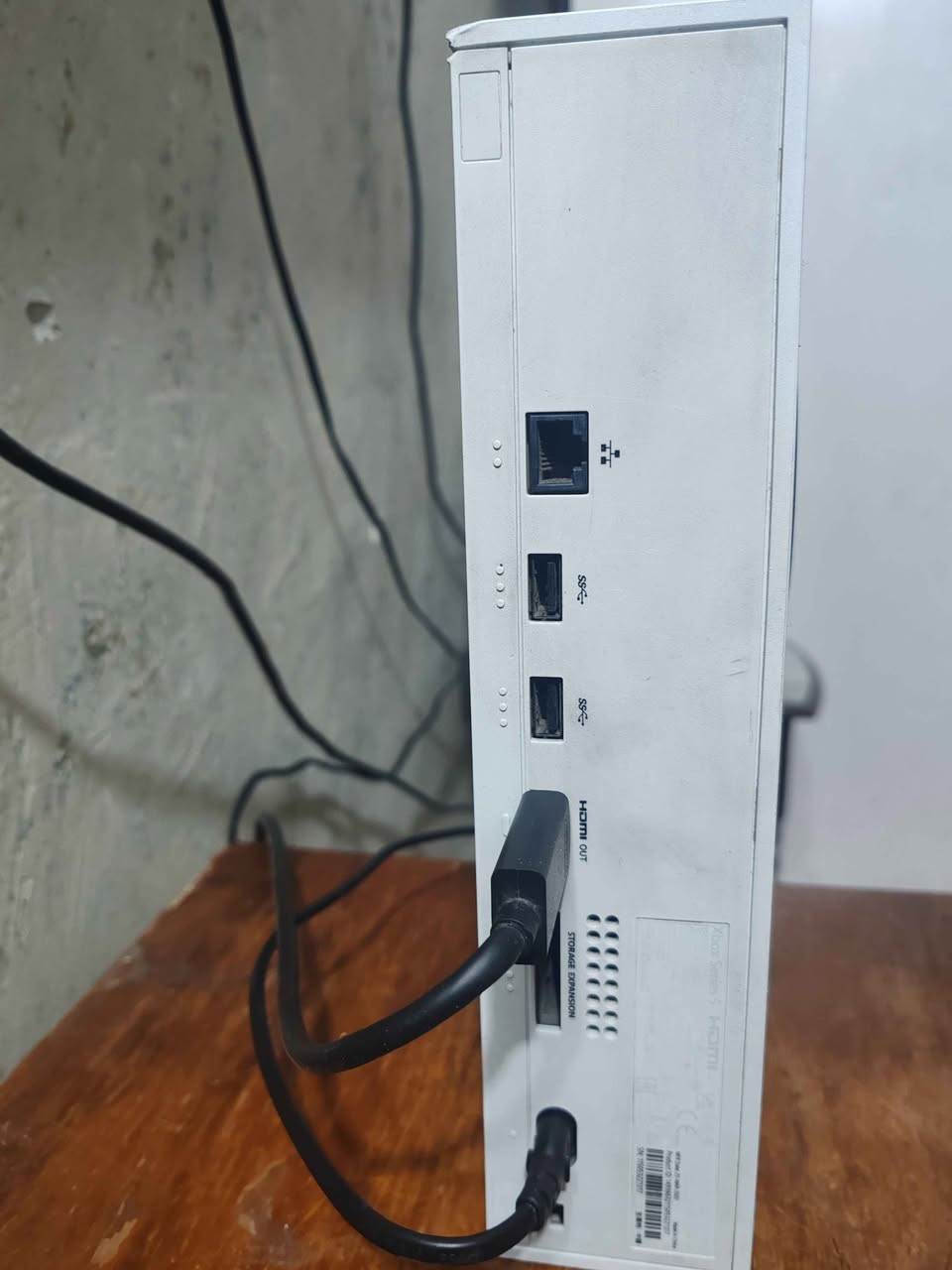 السلام عليكم شباب عندي إكس بوكس سيريس اس جديد ونضيف حيل ولا مفتوح ولا امصلح ولا داخل صيانة السعر ٣٠٠ مكاني بغداد شعلة وهذا رقمي *********** بغداد, العراق
