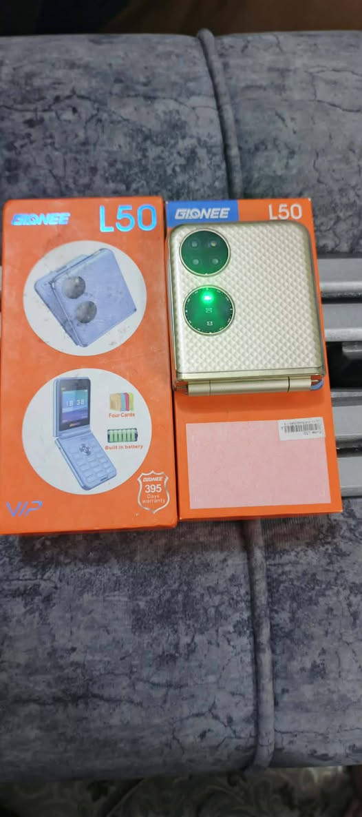 موبايل للبيع  L50
جهاز نضيف يحتوي ع 4 خطوط  مثل متشوفونه بلصور والفيديو 
ملحقات( شاحنه + باكيت) 
السعر 35 الف 
مكاني الفلوجه 
الاستفسار الاتصال ع الرقم 
***********
