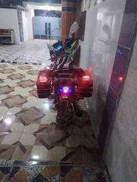 سيفان الون ابيض موديل 2022 اوراق كامله مجنبز فول كهرباءياته كله شغاله ...