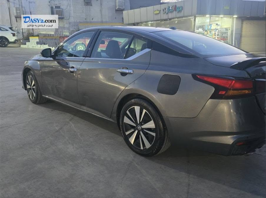NISAN ALTIMA 2019 SL
تێبینی لەسەر کاڵا
نیسان اڵتیما مۆدێل 2019 sl
فول مواسەفات کوشین هیتەر رادار سلاید ئۆتۆ هۆڵد برێک بەسمە تەنها دوو پارچە بۆیاغە چاملغ و سندوق و مەکینەی کراوەتەوە
ژمارە سلێمانیە تەحویل و غرامە بە شەرت
ژمارەی خاوەن : *********** شمشمل, السليمانية
