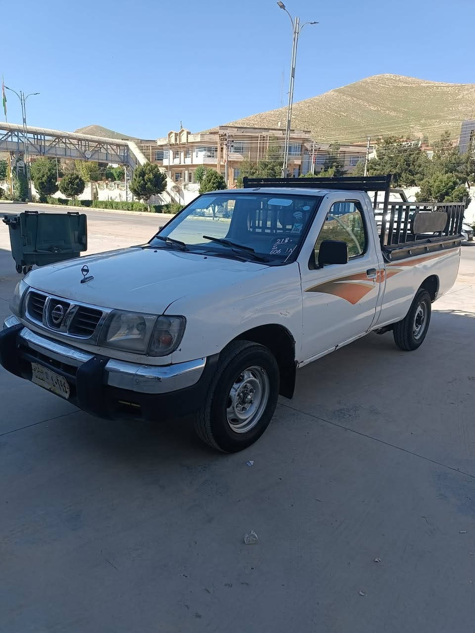 نیسان مۆدێل 2002 ئاڕمی پلاستیک سلێمانی تەبریدە بەس پاوەر نیە سەیارەکە حیزام پەمپە لەسەر ساغی بێ دەعم و لێدران ماڵی دۆستە گێڕو مەکینەو ئەکسلی بێ عەیبە تەنها جوابی تلفون ئەدەینۆ تکایە نامە مەنێرە نرخی  65 گەڵاو کەمێک مەعامەلە مەجالکی برایانە شوێن سەیدسادق ***********  *********** تکایە گەر مشتەری نیم عەزێتمان مەدە لەگەڵ ڕێزم ئەدمینی ❤❤
