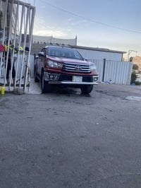 هايلوكس فور ويل للبيع الموديل ١٩ ماشيه ١٤٦ مكفوله كفاله عامه عده رصعه ...