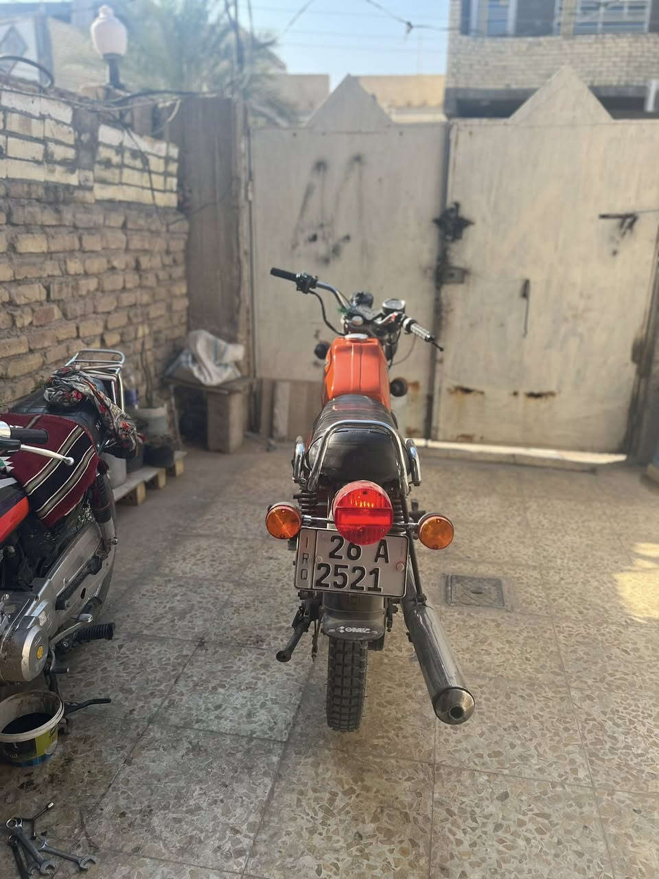 امزت ٨٢  رقم وسنويه تحويل مباشر بسمي سنويتها لل٣٠ رقم صلاح الدين إنكليزي رقمها 2521  كهربائيات كلها شغاله سايس ٢ لحيم جوا الكشن صوب واحد المكان كربلاء الاستفسار خاص لو على الرقم بي واتساب واتصال ***********
