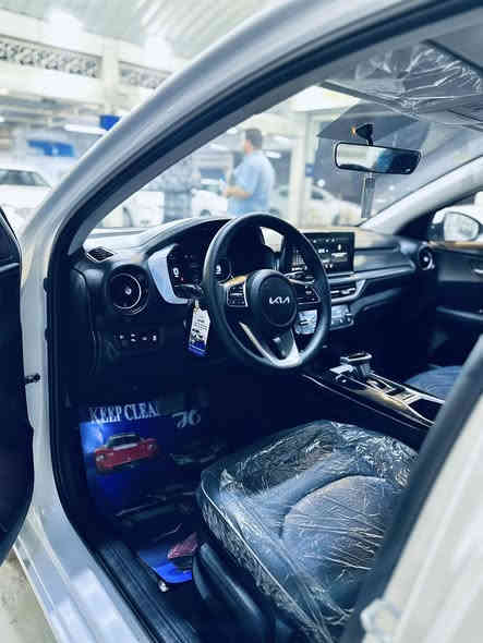 .    2025

         K3.  سيراتو 

       رقم أربيل                تحويل او وكاله 

                                                         

المواصفات فوووول      .  السعر 146 ماشيه 7 الألف                   

شاشه ديجتال 

لد امام خلفي نهاري 

بصمه                            جام عل ريمونت اوتو 

كشنات جلد 

هند بريك بصمه 

تبريد لمس شاشه 

اوتو هولد           

فتحه سقف                                             

حساس لايت 

حساس خلفي بلادي 

حساس أمامي بلادي 

كاميرا خلفيه بلادي 

جي بي اس

نضام تشغيل الكاميرات 

شاشه  كبيره اصلي ابل كار بلي 

نضام ترحيب مري شفط

نضام مود درايف إيكو وسبورت و عادي

تحكم ستيرن فول 

ويل كب كروم 

لد امامي نهاري

 شباك نيكل

مانع انزلاق

مانع انحدار 

لايت عدسات زنون 

ايرباكات عدد6

جهاز موازنه ABS

للاستفسار الاتصال     

السياره مكفوله عدا كارت بالباب الخلفي

***********
