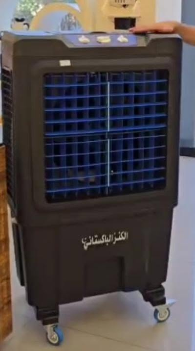 🔥عرض خاص 🔥
الكميه محدوده 
  
 الف رحمه على روح امه وابو الي يعلقلي مصدر رزقي الوحيد 

كونفيرا الكنز 
الارتفاع ١٢٥ سم 
العرض ٧٠ سم 
تعمل بنضام ٣ سرعه 
نضام دوران 
مطاريه ثلج عدد ٢ 
ماطور نحاس الكتروجن 

للحجز خاص او ع واتس اب *********** سامراء, صلاح الدين

