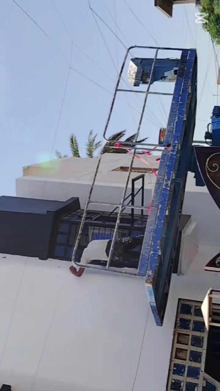 مع الموسوي لا تحتار
جودة عالية الأصباغ المنزلية داخلي وخارجي 
اسعار مناسبة 
الالتزام بمواعيد التسليم ***********
