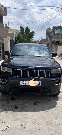 جيب لاريدو 17 امريكي حساسات جانبيه  حساس توقف  كامره خلفيه  تشغيل عن ب...
