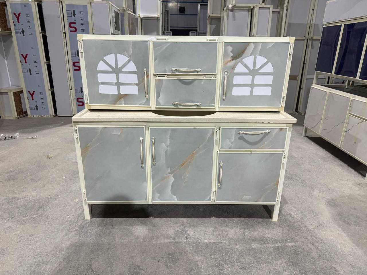 سنك وملحق قياس متر ونص سعره ١٩٠ الف
توصيل مجاني بغداد 
للحجز والاستفسار التواصل على الواتساب
***********
