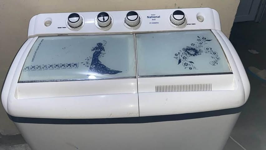 غسالة شرط الشغل والنظافة للبيع *********** كركوك, العراق
