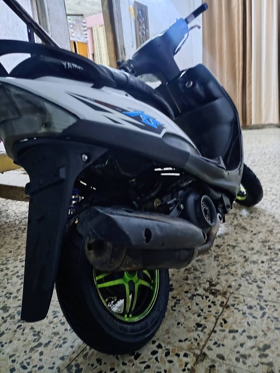 السلام عليكم دراجه ماكس للبيع السعر 650 وبيها مجال عنوان بغداد فك السلمان الرقم ***********

