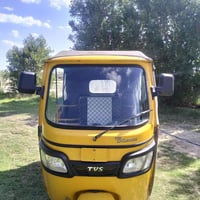 تكتك البيع 2020مكفوله محرك ما مفتوح رقم وسنويه سعر 6وبيهه مجال شي قليل...