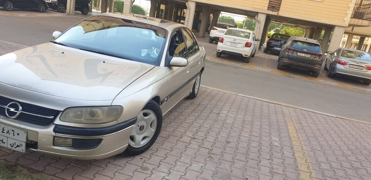 سلام عليكم
السعر المطلوب: 45 ورقة 
المواصفات: السيارة الغنية عن التعريف بمواصفاتها المعروفة والمتداولة في السوق.
الحالة العامة: تم إرفاق كافة التفاصيل والصور الخاصة بحالة السيارة بدقة في الصور المرفقة مع الإعلان. الشراي اتصل وتدلل .***********
