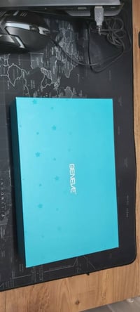 آيباد • جديد • ملحقات كاملة