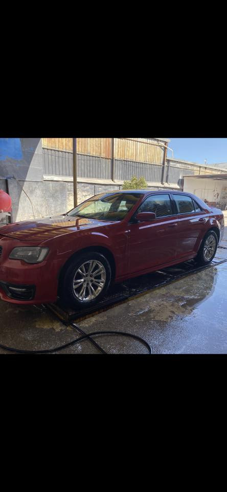 كريسلر وبامه 16معلايه 20 فولل السياره هيمي 8سلندر السعر 155اوًمراوس ***********
