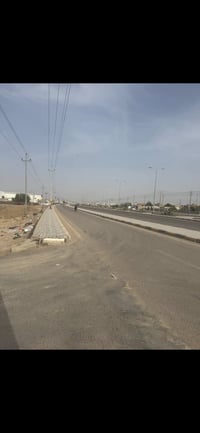 قطعه ٥٠٠متر سند ٢٥تبعد عن الشارع العام ٧٠متر خدمات كامله كهرباء ماء تب...