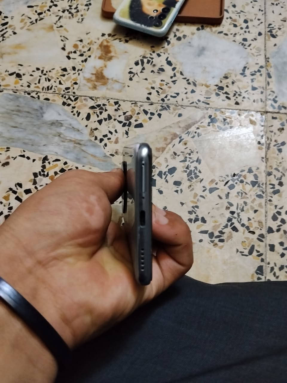 هونر اكس 9 تلفون جديد بعده بحالت شركه ذكره 256 السعر 350وبي مجال مكاني بغداد مدينه الصدر /***********/0783872144
