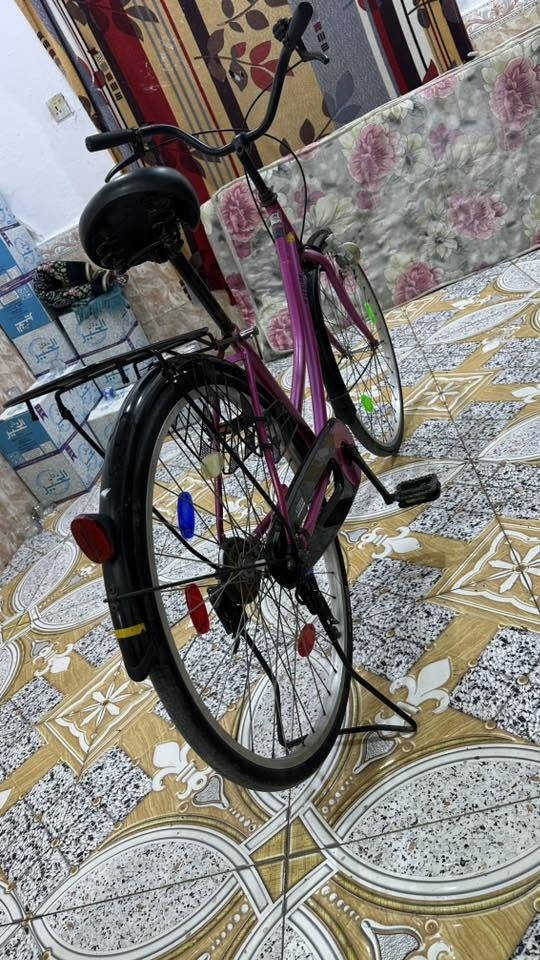 سلام عليكم بيسكل للبيع جديد هستوني مطلعه من الحاويه سعر 105 وبي مجال 
المكان البصره الكرنه ناحيت الثغر


**إذا كنت صاحب هذا الإعلان وتريد حذفه لأي سبب، رجاءا أرسل رسالة إلى الدعم الفني**