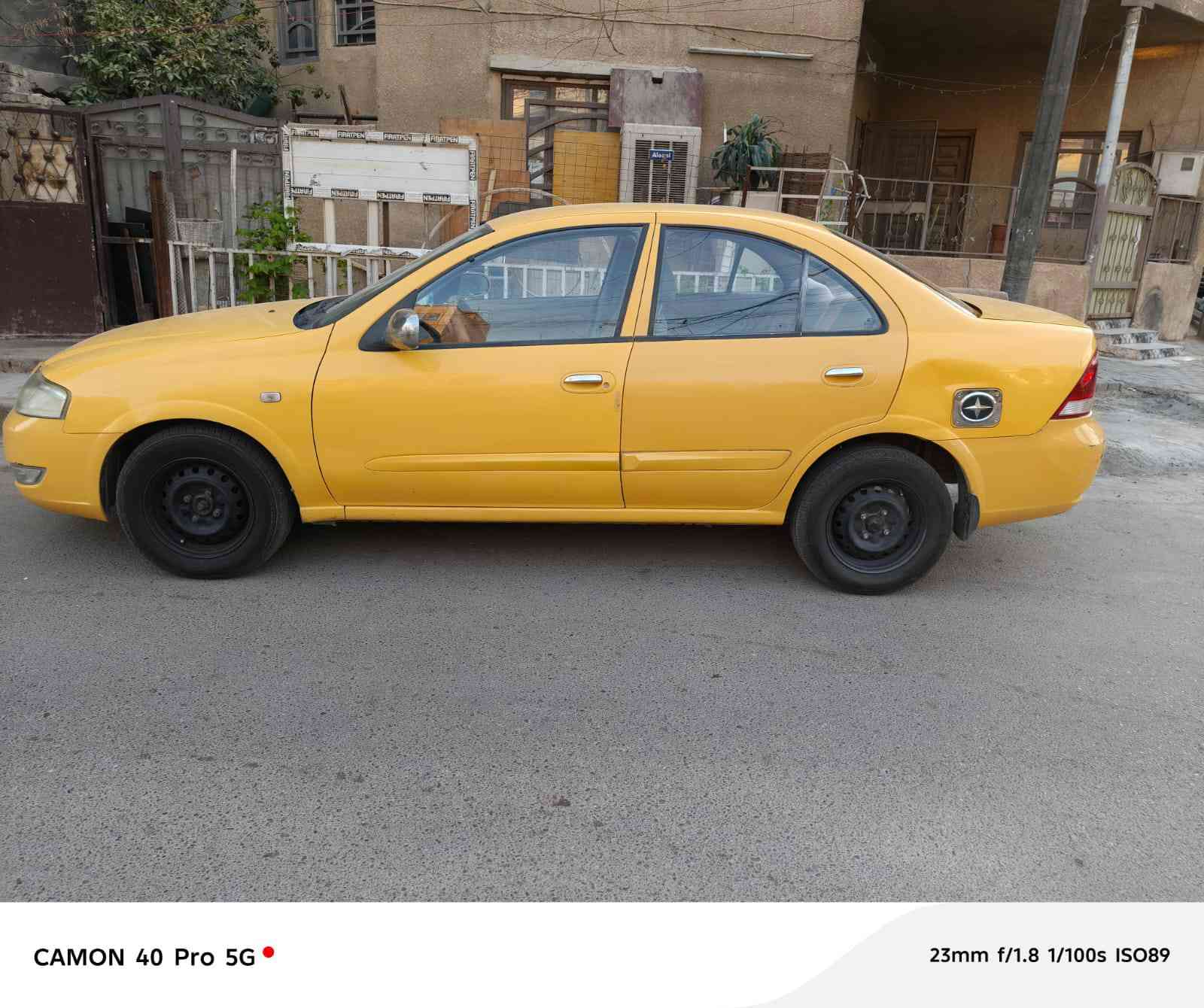 سياره نيسان سني 2007 رقم بغداد
محرك 1600 كير اوتماتيك سنويه 27
كير و محرك نضيف تدفئه و تبريد خير من الله 
بيه باب خلف السايق تصليح بسيط و باب خلفي الجه اليمين تبدل وصوره قبل التبديل موجوده  السعر 75 و بيها مجال 
***********
