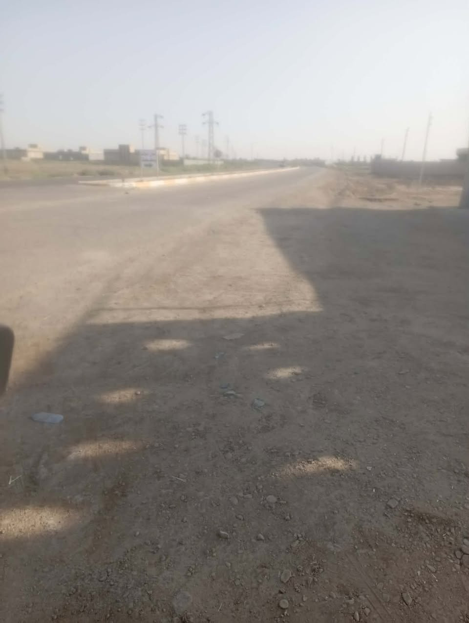 سلام عليكم قطعه البيع مساحته 500شراي تصال ***********
