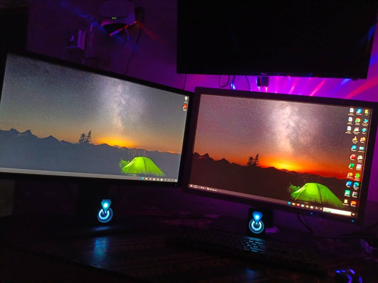 عندي حاسبه تجميعه كامله مواصفات موجوده ب صوره شاشتين حجم 27
سعر :200
مكان النجف الأشرف شارع مطار جديد 
سبب البيع : ماعرف استخدم الحاسبه 
الي يريدها يراسل على هل رقم 
***********
