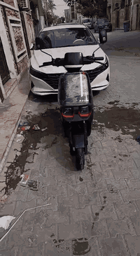 دراجه ريان ام عيون للبيع ملفها 1500 عدد البطاريات 6 مسطره تمشي 50 كيلو حقيقي دراجه بعدها نضيفه كلش استعمال قليل جدا السعر 800 وبيها مجال‏‪***********‬‏
