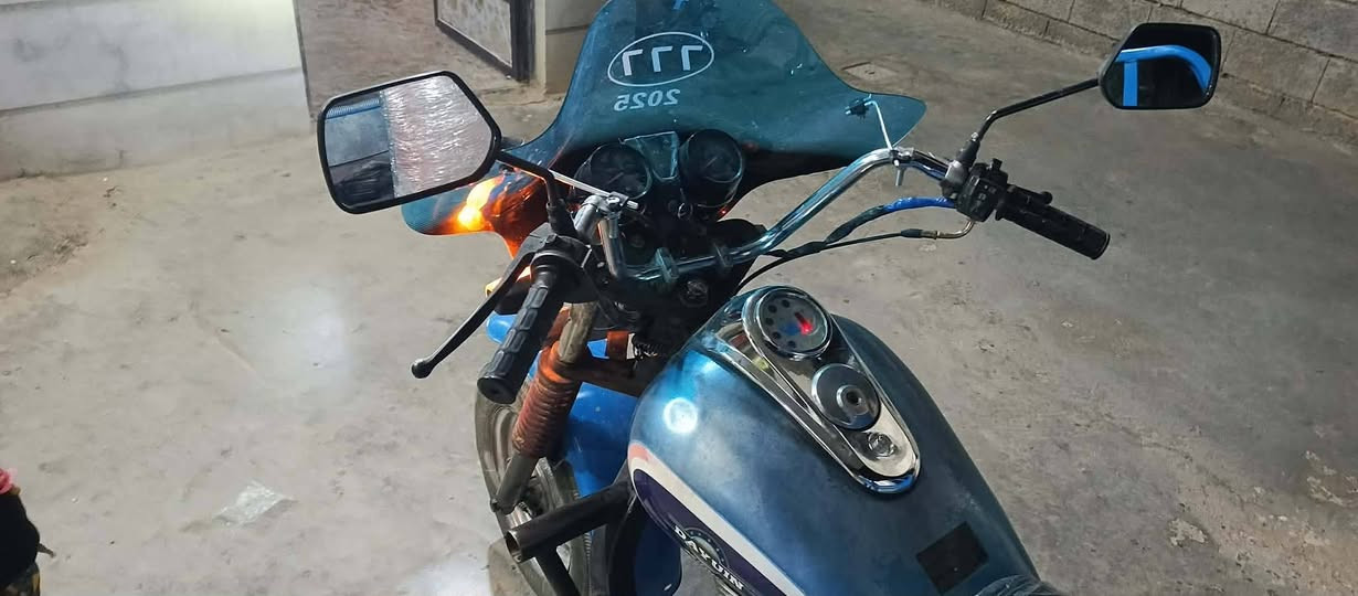 السلام عليكم 
ستوته للبيع موديل 14 اوراق اصوليه عمار 
معمره تعمير جديد السعر مناسب 
العنوان واسط قضاء العزيزية 
***********
