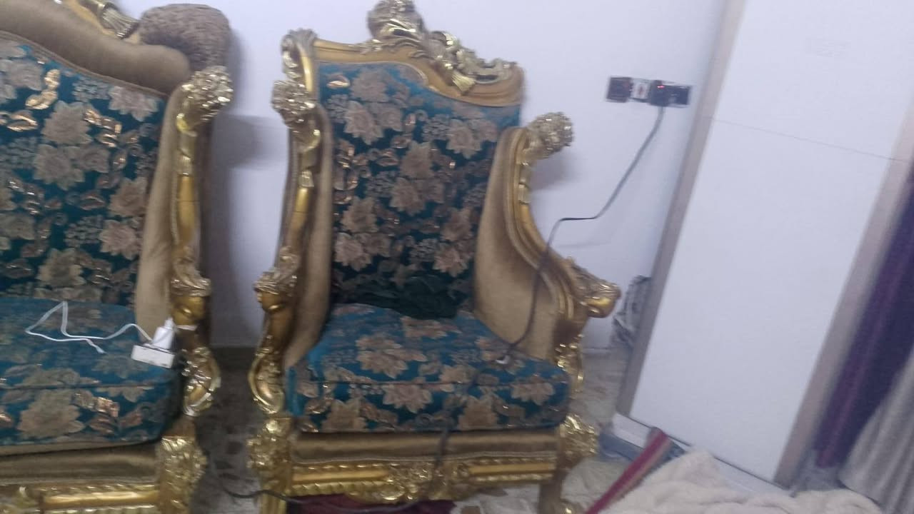 السعر250 وبي مجال بسيط عنواني حي الجهاد


**إذا كنت صاحب هذا الإعلان وتريد حذفه لأي سبب، رجاءا أرسل رسالة إلى الدعم الفني**