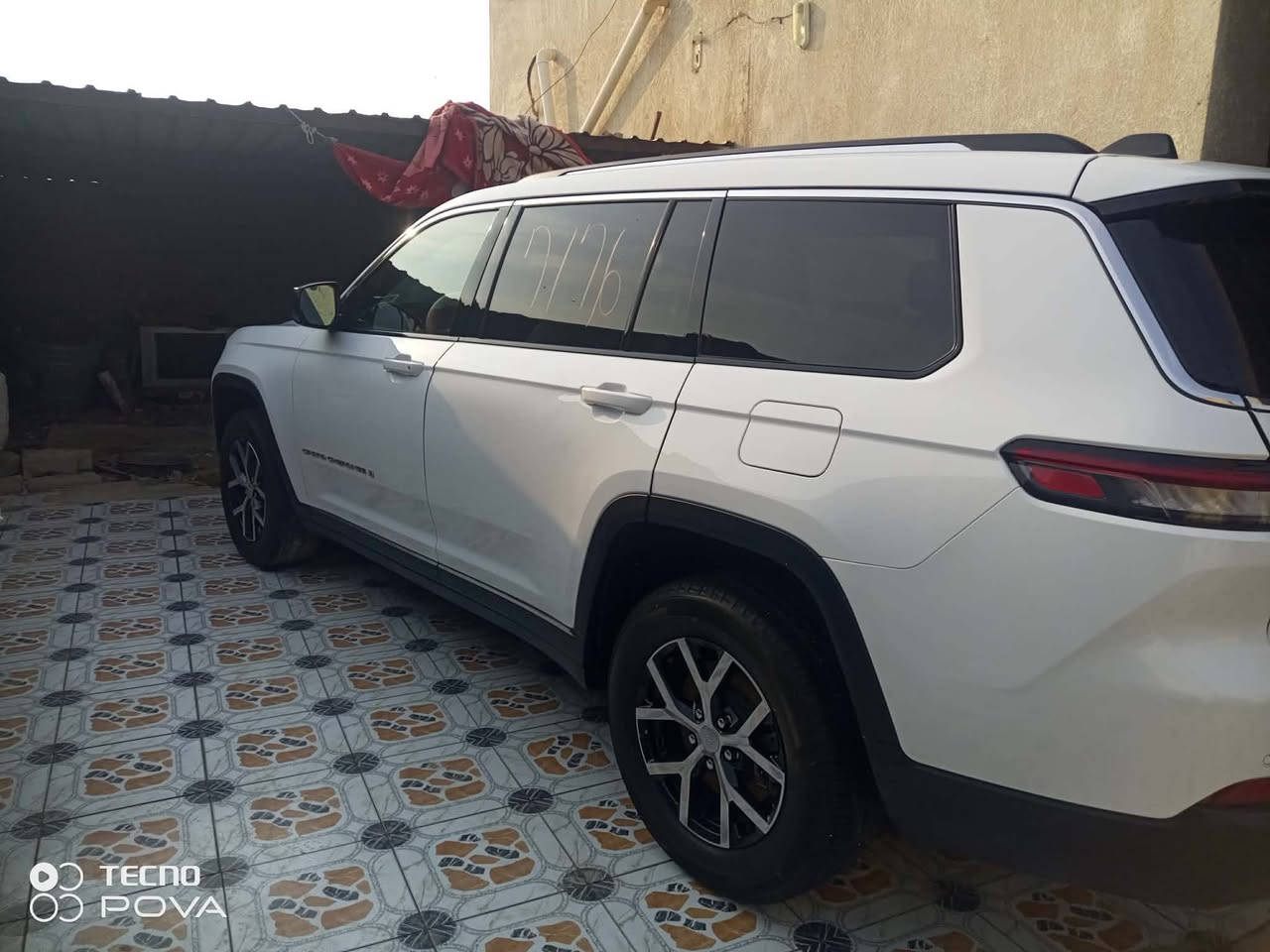 جيب شيروكي 7راكب
موديل 2023اصل 
بدون رقم 
فول  عده الفتحه
حساسات امامية  +خلفية
تشغيل عن بعد 
داخل بيجي 
3قطع تبريد 
2شاشة
صندوق. كهربائي 
⚡️
الحادث بدون شواصي  وبدون دواخل  فقط بنيد ودعامية 
 

***********
