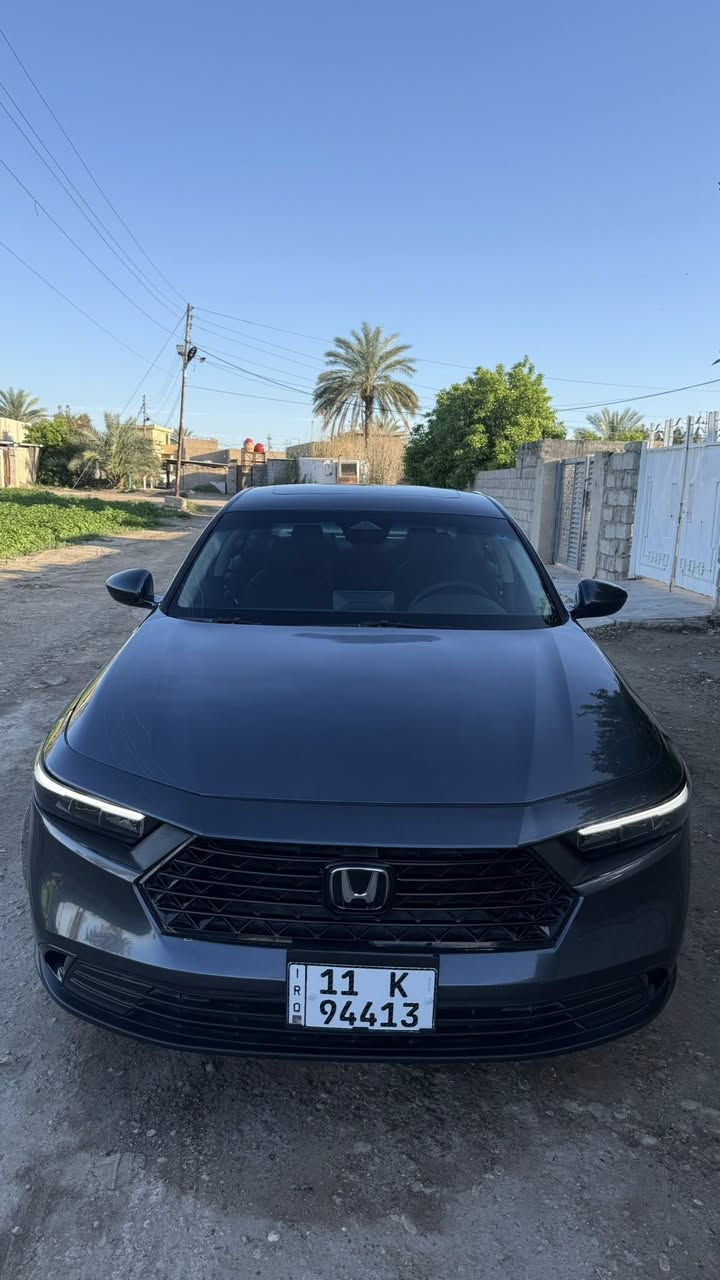 هوندا اكورد EX بانزين محرك 1500 تيربو موديل 2024 ماشيه 18000 مواصفات معروفه فتحه بصمه رادارات امامي خلفي جانبي هيتر كشنات اوتو ستارت ستوب سايد بريك كهرباء توقف ذاتي تحديد مسار قياده ذاتيه تشغيل عن بعد وباقي المواصفات المعروفه كلش جديده السياره وحادثها والسونار بالمنشور 

السعر 17500
تلفون ***********
مكان السياره السيديه 
او الدوره
