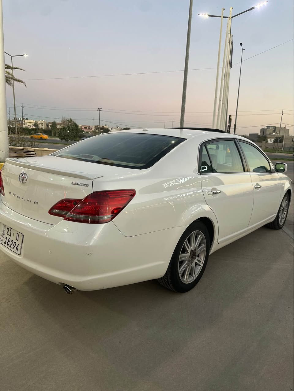 تويويا افلون 
موديل ٢٠٠٩ خليجي 
رقم و سنوية جديد 
فول مواصفات بدون صبغ 
كير محرك شرط  مامفتوح بدون عيب 
سعر ١٣٩
*********** كركوك, العراق
