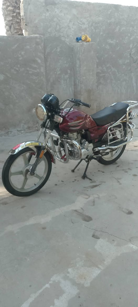 سلام عليكم دراجه للبيع فيوم موديل 15اصولي محرك خير من الله كهربائيّ كله شغاله مكان  بابل قرب سيطرة الاثار سعر خاص ***********
