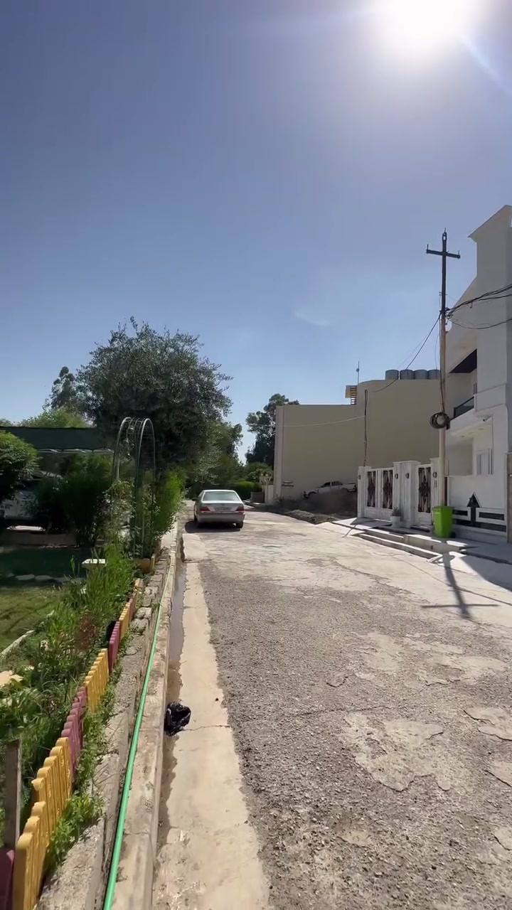 🏠دار للبيع ✅ حي المهندسين 🏠
⬅️قرب البستنة ومشتل مهندسين 
⬅️موقع مميز
⬅️️ مساحـة  135 متر 
⬅️واجهة 8 متر 
⬅️أتجاه قبلة
⬅️طابقين بناء ٢٠٢٥ 

⬅️مقابل الدار حديقة 🪴

تفاصيل اكثر يرجى مراجعة المكتب
___________________

***********📞

***********📞

نستقبل عقاراتكم و طلباتكم على الارقام اعلاه
